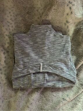 lululemon athletica Heathered Light Gray Athletic Tank